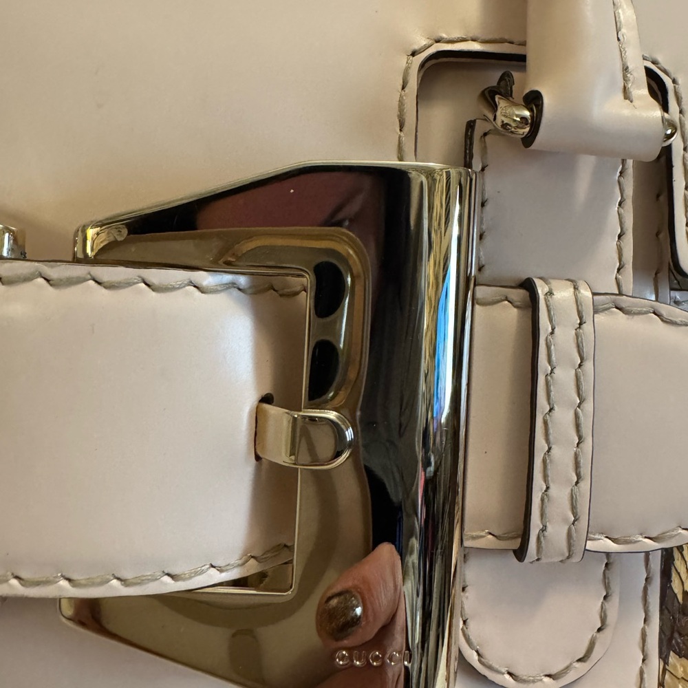 Gucci Authentic Python Shoulder Bag Rare Collecto… - image 6